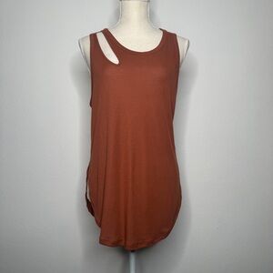 Alo Yoga Peak Tank Rust Ribbed Asymmetrical Cutout Rayon Blend Size S